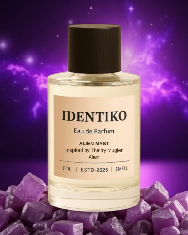 Alien Myst (Inspired by THEIRRY MUGLER ALIEN)